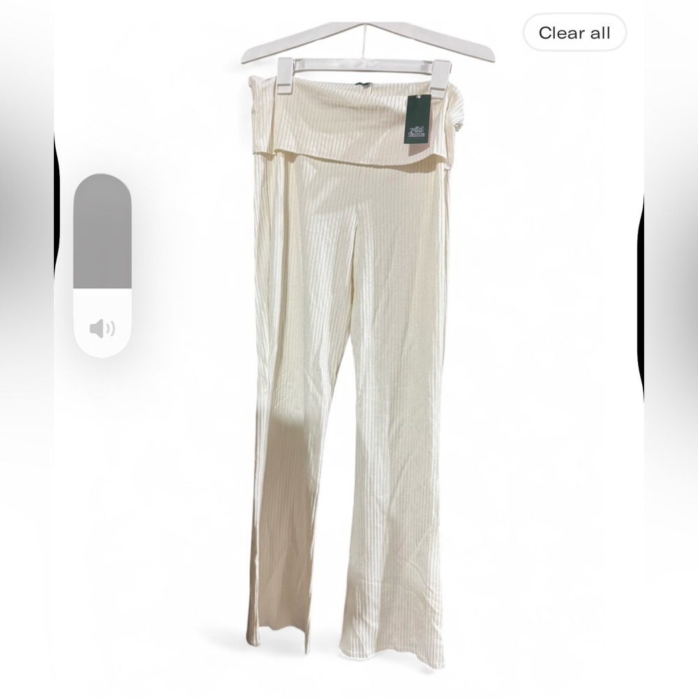 Size XL Wild Fable Cream Flare Pants